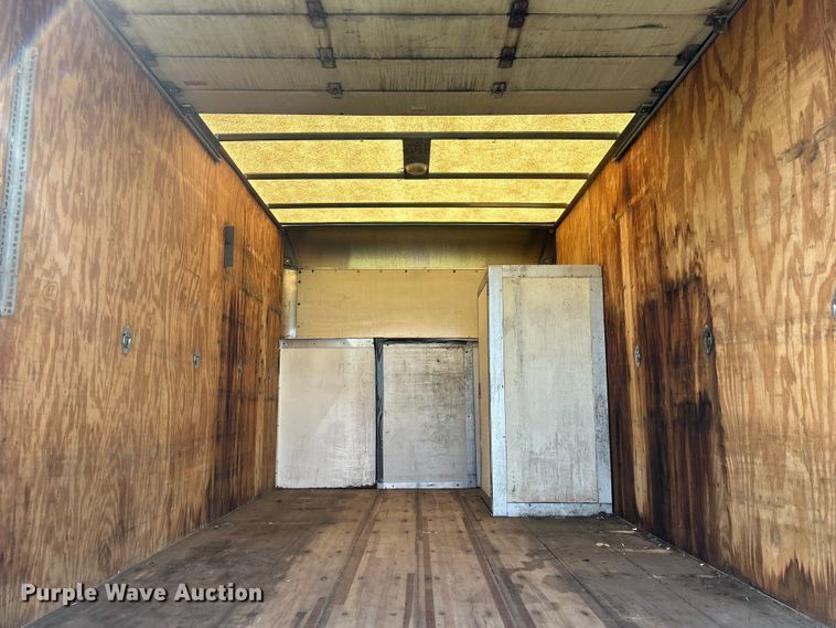 image for item NM9841 2008 Ford E350 box truck