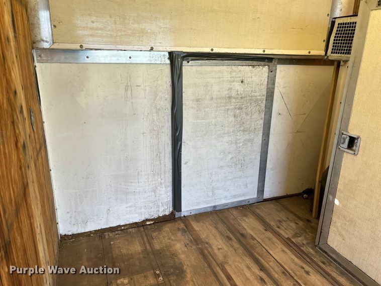 image for item NM9841 2008 Ford E350 box truck