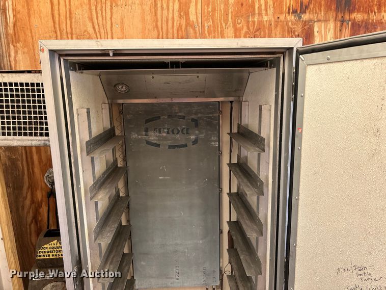 image for item NM9841 2008 Ford E350 box truck