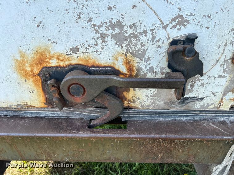 image for item NM9841 2008 Ford E350 box truck