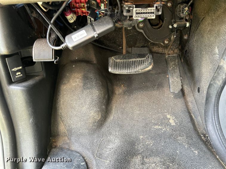 image for item NM9841 2008 Ford E350 box truck