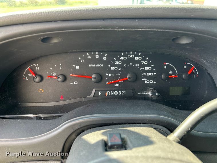 image for item NM9841 2008 Ford E350 box truck