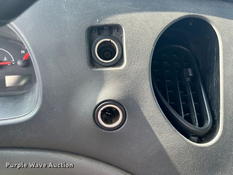 image for item NM9841 2008 Ford E350 box truck