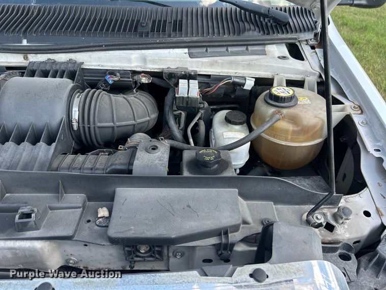 image for item NM9841 2008 Ford E350 box truck