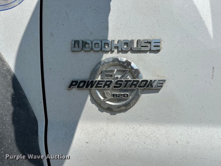 image for item NM9860 2016 Ford F550 flatbed truck