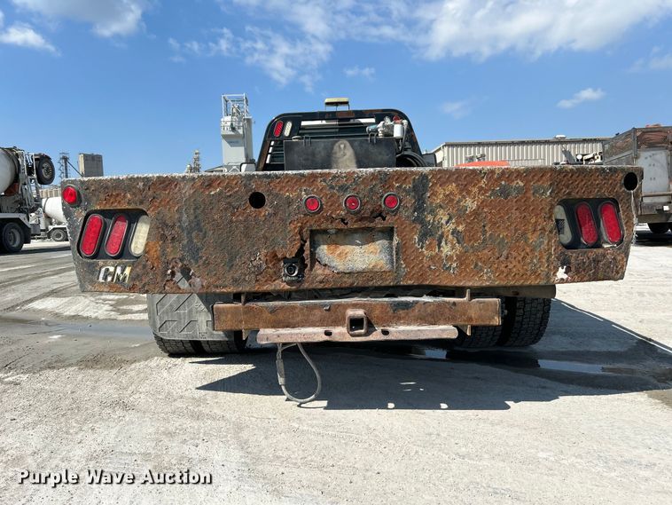 image for item NM9860 2016 Ford F550 flatbed truck