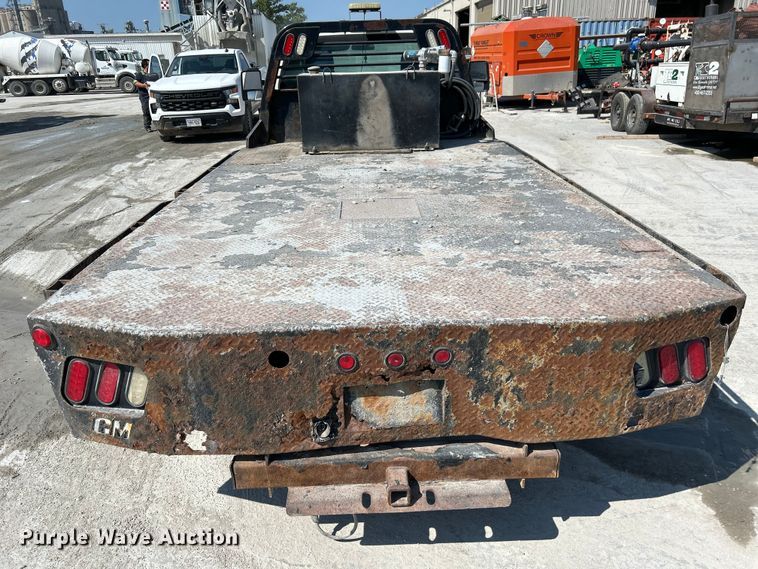 image for item NM9860 2016 Ford F550 flatbed truck
