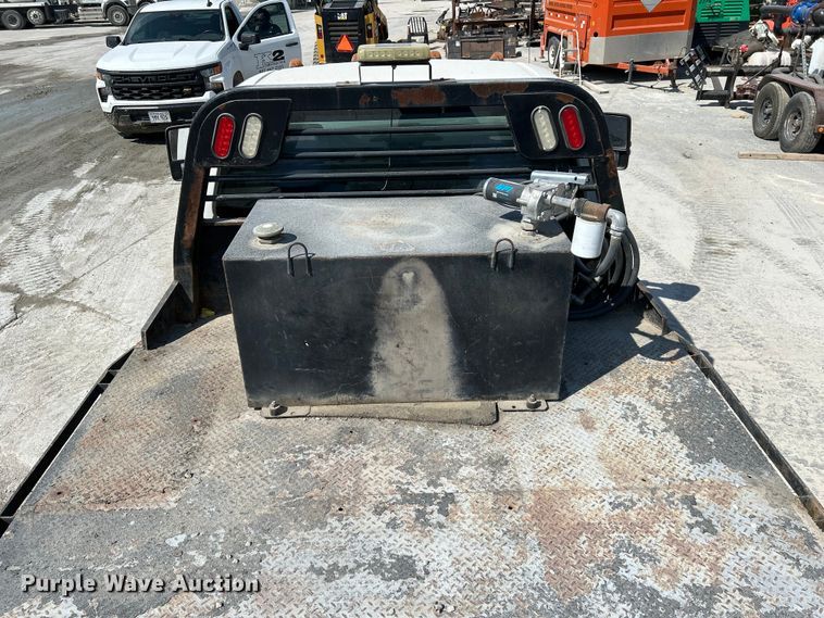 image for item NM9860 2016 Ford F550 flatbed truck