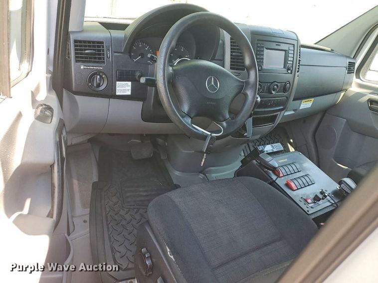 image for item YA1901 2014 Mercedes-Benz Sprinter ambulance