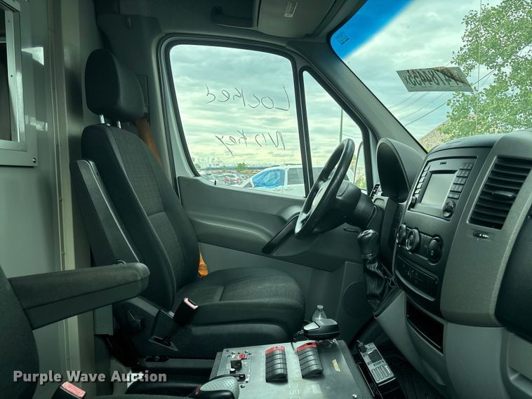 image for item YA1901 2014 Mercedes-Benz Sprinter ambulance