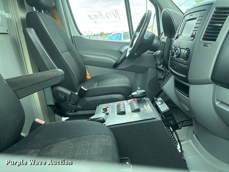 image for item YA1901 2014 Mercedes-Benz Sprinter ambulance