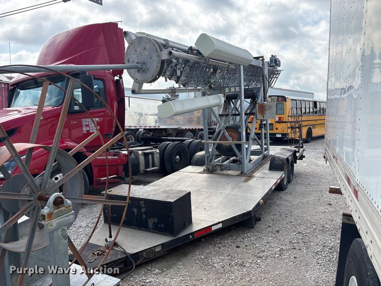 1998 Cellxion Lightweight Division antenna tower trailer