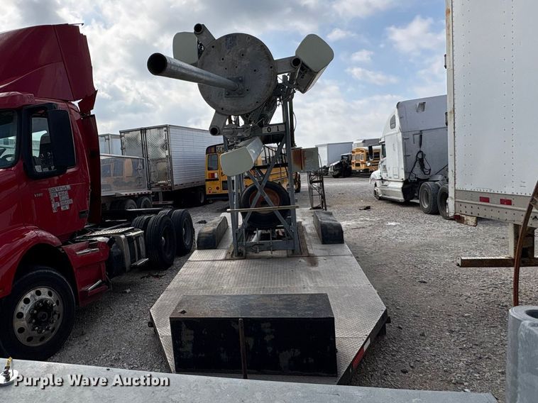 image for item YA3069 1998 Cellxion Lightweight Division antenna tower trailer