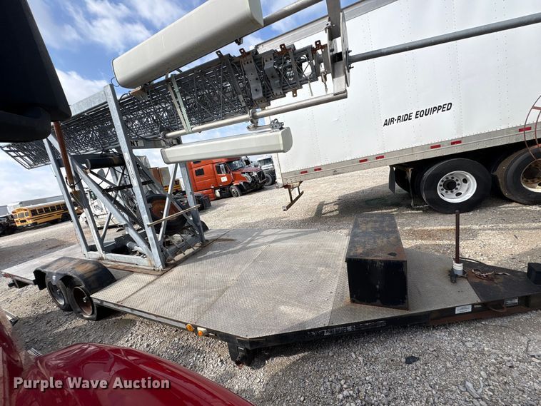 image for item YA3069 1998 Cellxion Lightweight Division antenna tower trailer