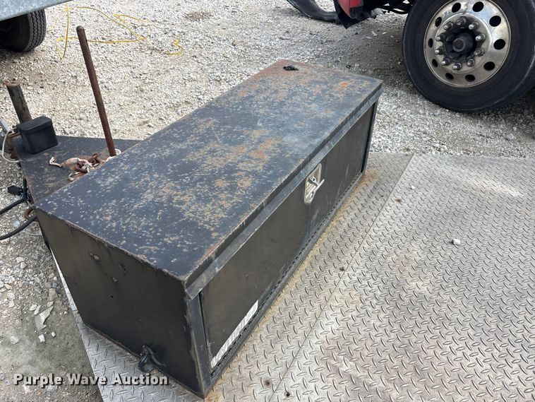 image for item YA3069 1998 Cellxion Lightweight Division antenna tower trailer