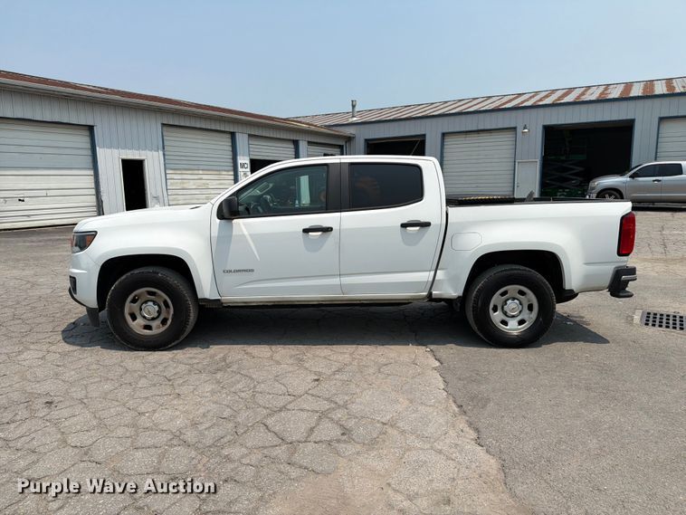 image for item YA3368 2020 Chevrolet Colorado Crew Cab pickup truck