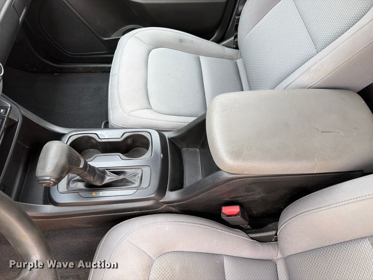 image for item YA3368 2020 Chevrolet Colorado Crew Cab pickup truck