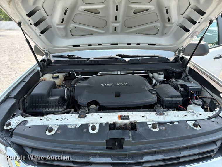 image for item YA3368 2020 Chevrolet Colorado Crew Cab pickup truck