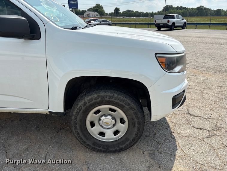image for item YA3835 2019 Chevrolet Colorado pickup truck