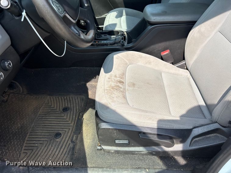 image for item YA3835 2019 Chevrolet Colorado pickup truck