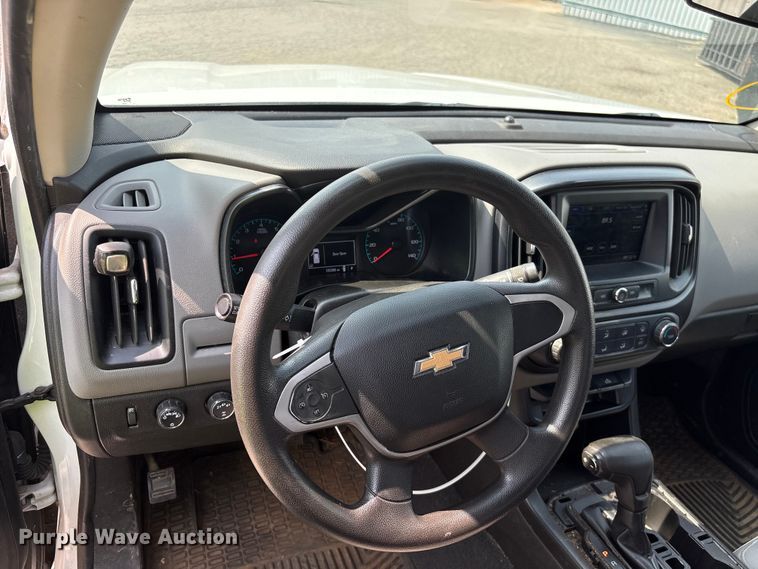 image for item YA3835 2019 Chevrolet Colorado pickup truck