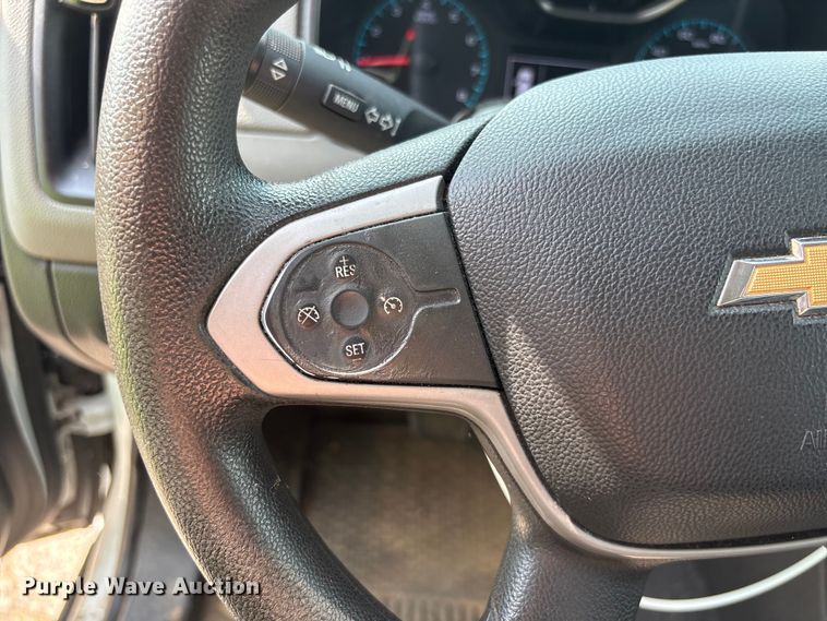 image for item YA3835 2019 Chevrolet Colorado pickup truck