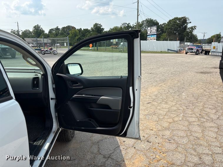 image for item YA3835 2019 Chevrolet Colorado pickup truck