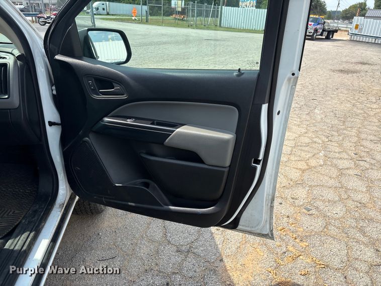 image for item YA3835 2019 Chevrolet Colorado pickup truck