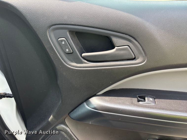 image for item YA3835 2019 Chevrolet Colorado pickup truck