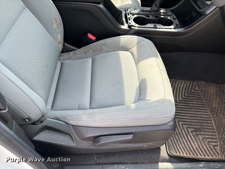 image for item YA3835 2019 Chevrolet Colorado pickup truck