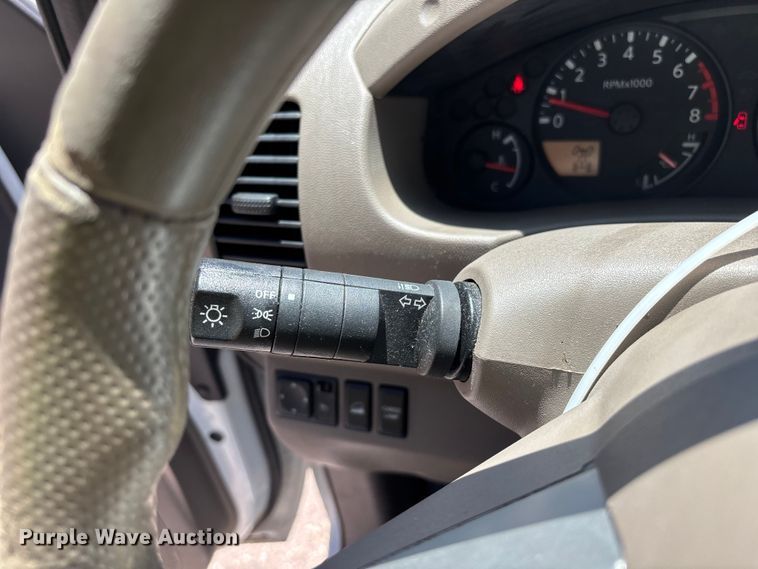 image for item YA3836 2016 Nissan Frontier Crew Cab pickup truck
