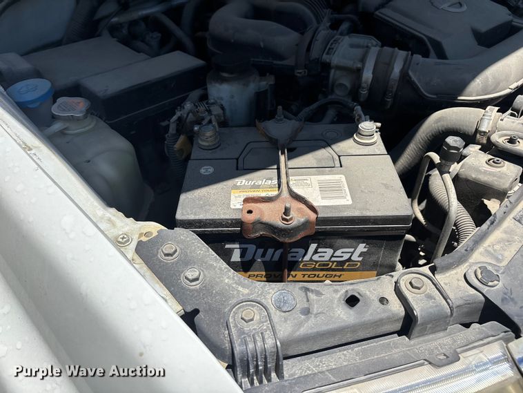 image for item YA3836 2016 Nissan Frontier Crew Cab pickup truck