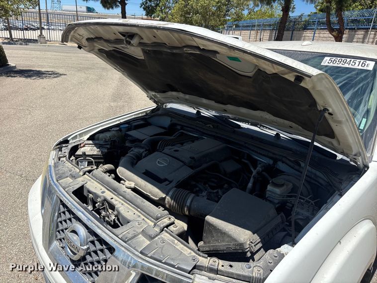 image for item YA3836 2016 Nissan Frontier Crew Cab pickup truck