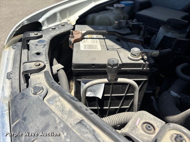 image for item YA3836 2016 Nissan Frontier Crew Cab pickup truck