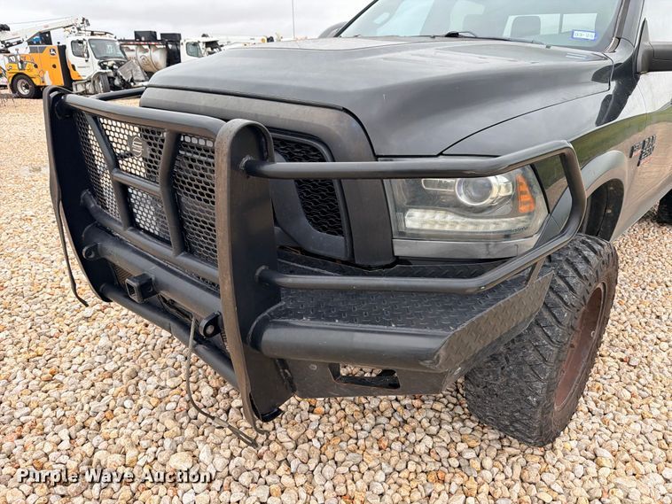 image for item YA3854 2018 Ram 2500 Power Wagon Crew Cab pickup truck
