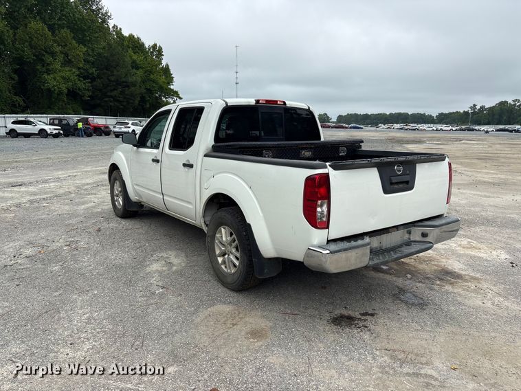 image for item YA3881 2019 Nissan Frontier Crew Cab pickup truck