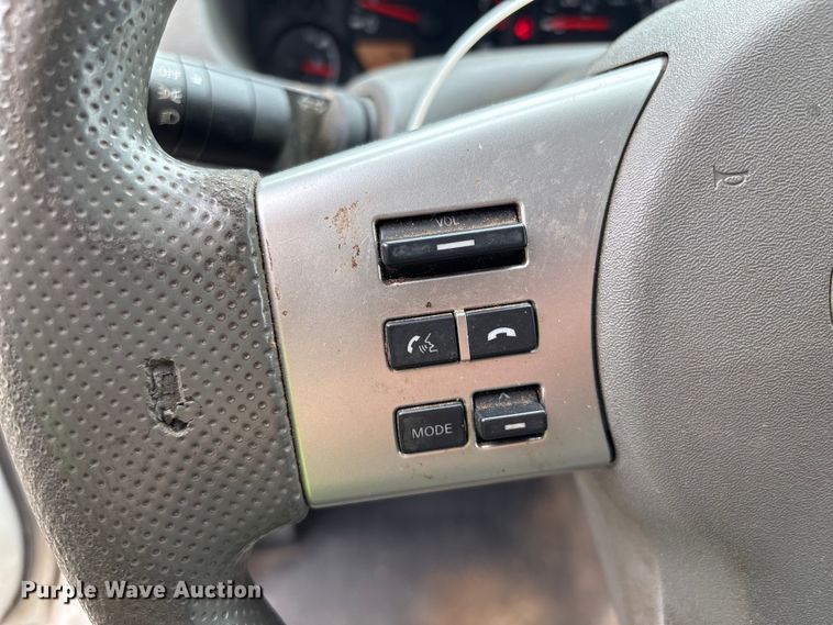 image for item YA3881 2019 Nissan Frontier Crew Cab pickup truck