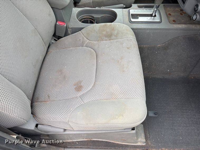 image for item YA3881 2019 Nissan Frontier Crew Cab pickup truck