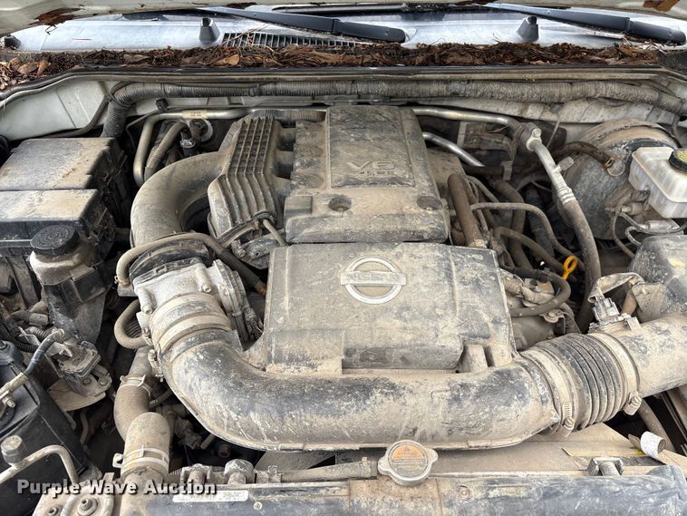 image for item YA3881 2019 Nissan Frontier Crew Cab pickup truck