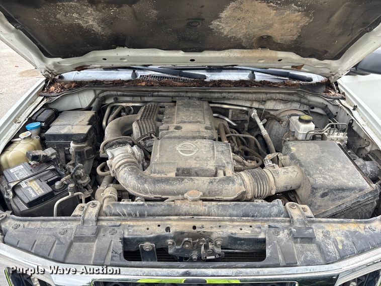 image for item YA3881 2019 Nissan Frontier Crew Cab pickup truck