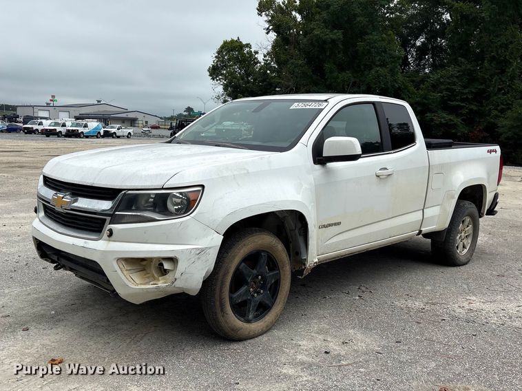 2018 Chevrolet Colorado Ext. Cab pickup truck