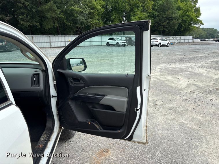 image for item YA3882 2018 Chevrolet Colorado Ext. Cab pickup truck