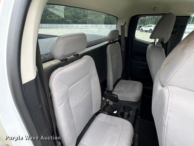 image for item YA3882 2018 Chevrolet Colorado Ext. Cab pickup truck