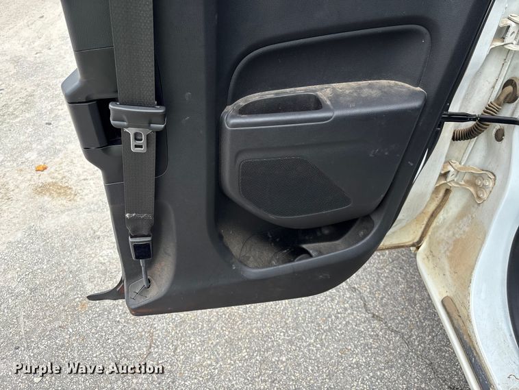 image for item YA3882 2018 Chevrolet Colorado Ext. Cab pickup truck