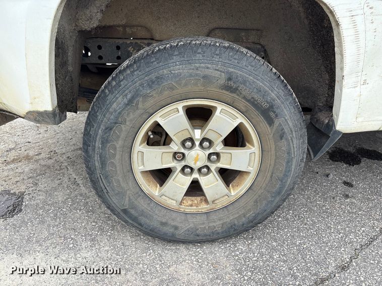 image for item YA3882 2018 Chevrolet Colorado Ext. Cab pickup truck