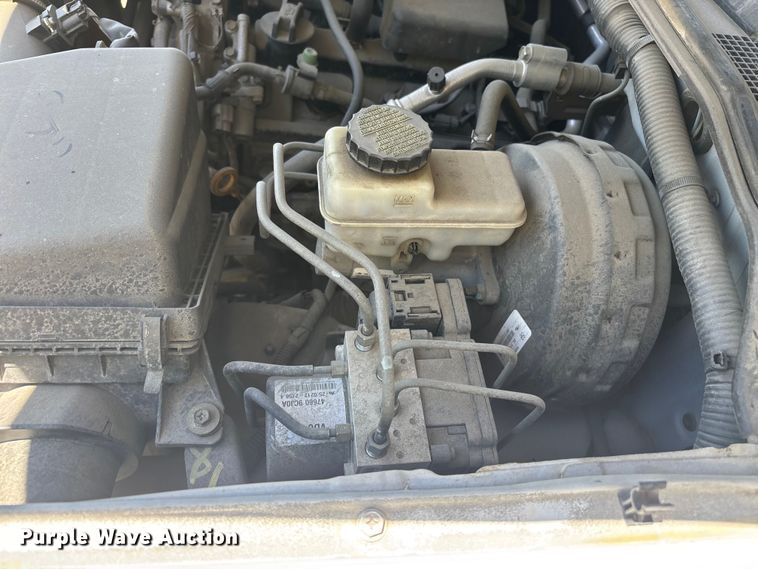 image for item YA3894 2015 Nissan Frontier Crew Cab pickup truck