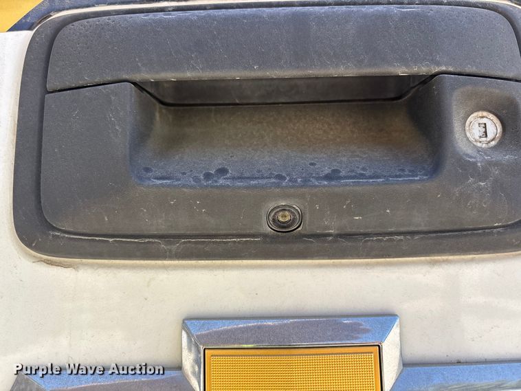 image for item YA3896 2019 Chevrolet Colorado Ext. Cab pickup truck