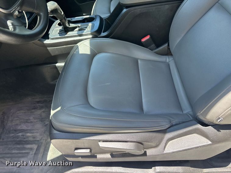 image for item YA3896 2019 Chevrolet Colorado Ext. Cab pickup truck