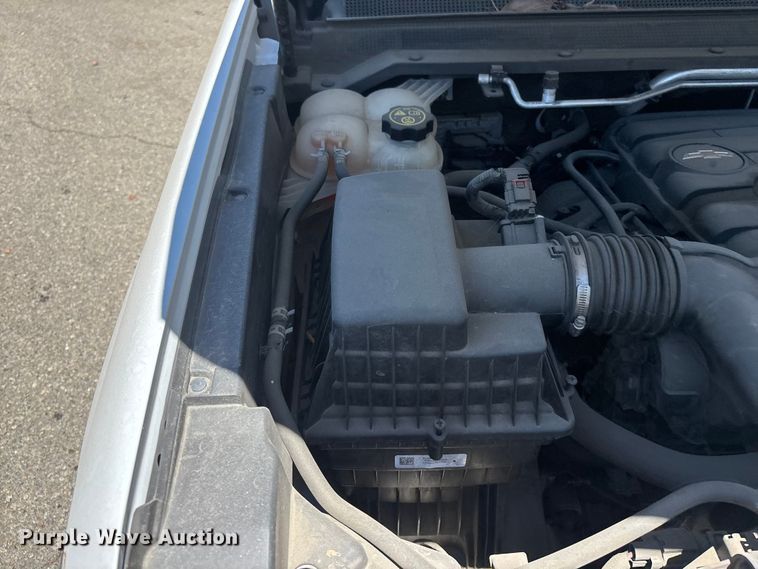 image for item YA3896 2019 Chevrolet Colorado Ext. Cab pickup truck