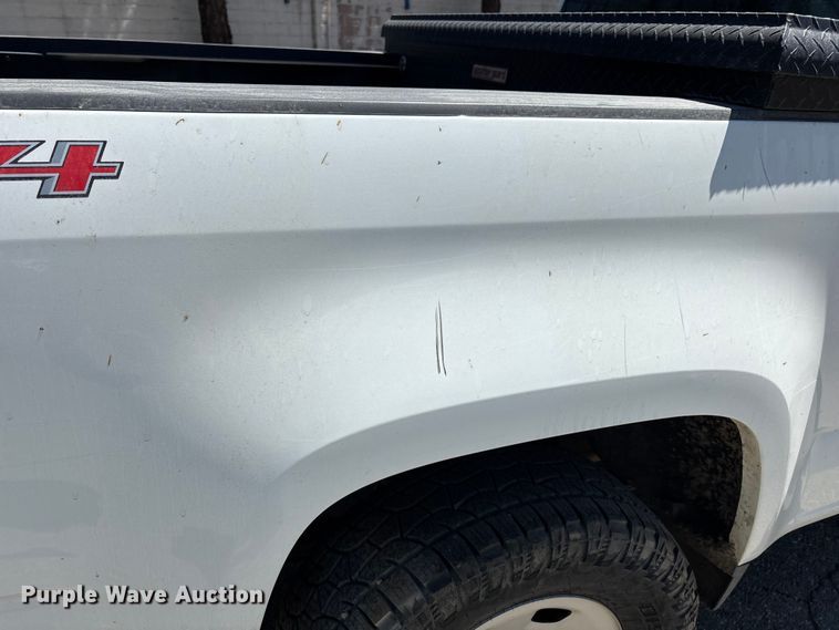 image for item YA3897 2019 Chevrolet Colorado Ext. Cab pickup truck